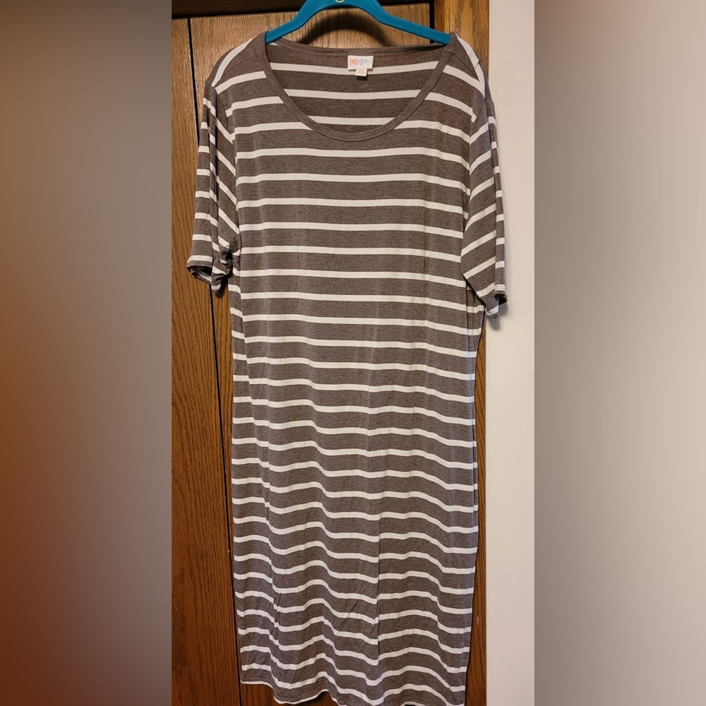 NWOT LuLaRoe T-Shirt Dress